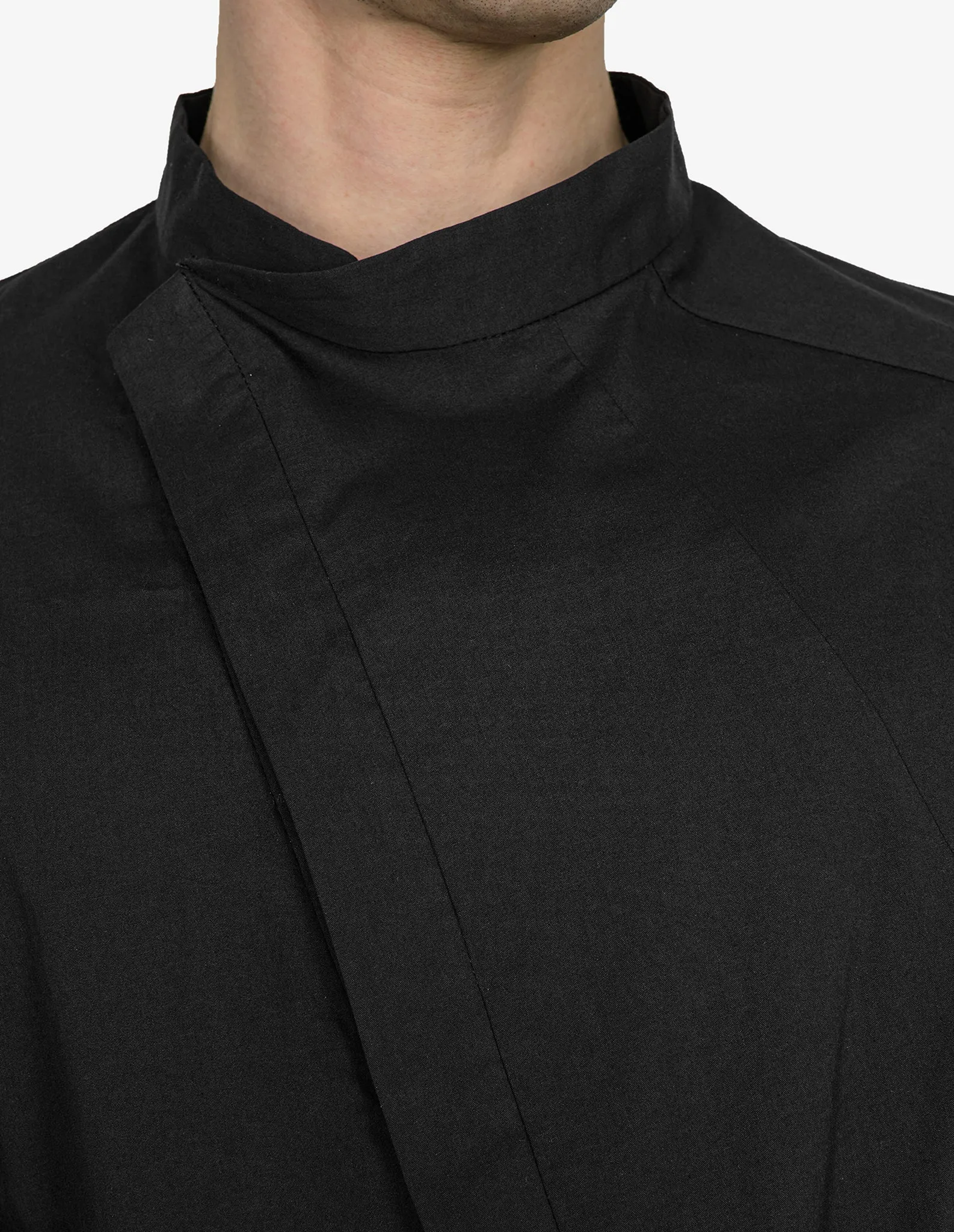 Asymmetric-Closure Shirt
